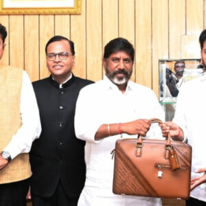 ತೆಲಂಗಾಣದಲ್ಲಿ 2.91 ಲಕ್ಷ ಕೋಟಿ ರೂ ಮೂತ್ತದ ಬಜೆಟ್‌, ರೇವಂತ ರೆಡ್ಡಿ